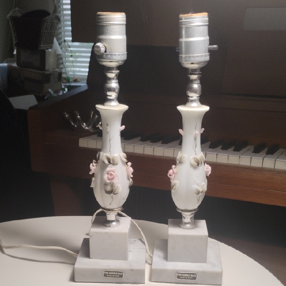 Capodimonte Vintage Porcelain Table Lamps with applied Pink Roses & Green Leaves